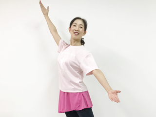 輝ける女性に導くセルフケア「椅子ヨガ、リボーンバレエ」研修